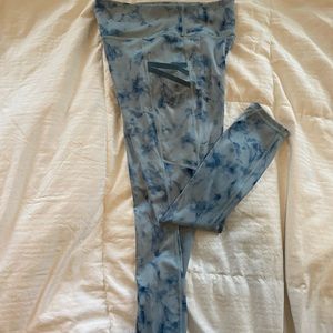 Fabletics motion 365 leggings